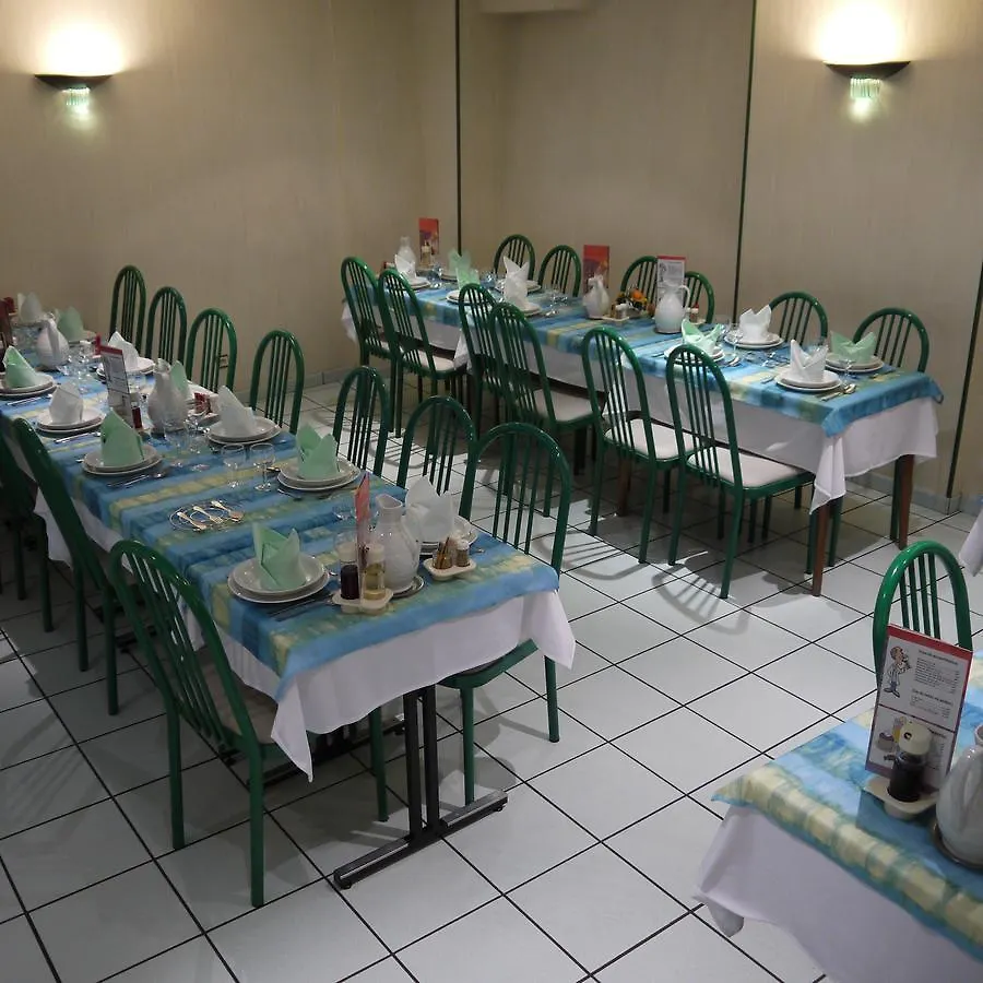 Hotel Saint-Charles Lourdes