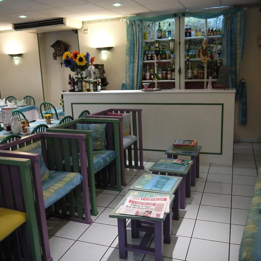 Hotel Saint-Charles Lourdes 2*,  France